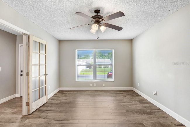 Office/Den with beautiful tile. | Image 11