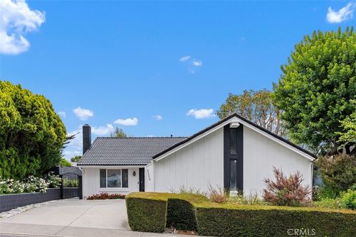 25552 Mackenzie St, Laguna Hills, CA, 92653-5435 | Card Image