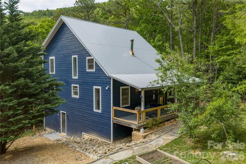 14 Locust St, Black Mountain, NC, 28711-9751 | Card Image