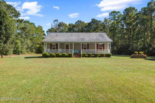453 Padgett Rd, Maple Hill, NC, 28454-8578 | Card Image