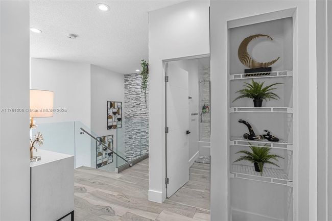 13109 Sw 54 Th Ct, House other with 5 bedrooms, 3 bathrooms and null parking in Miramar FL | Image 31