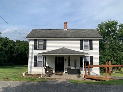 8 Crawford Rd, Fredericktown, PA, 15333-2315 | Card Image