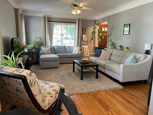 316 W 64th St, Richfield, MN, 55423-1517 | Card Image