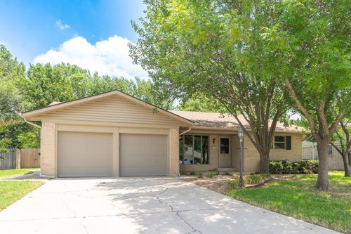 308 Willow Way, Gainesville, TX, 76240-4507 | Card Image
