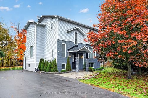 436 Yves St, Rockland, ON, K4K1E9 | Card Image