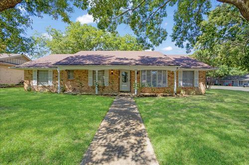 1418 Blanton Pl, Sherman, TX, 75092-5314 | Card Image