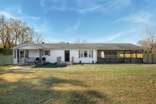 3205 Sylvia Rd, Dickson, TN, 37055-5551 | Card Image