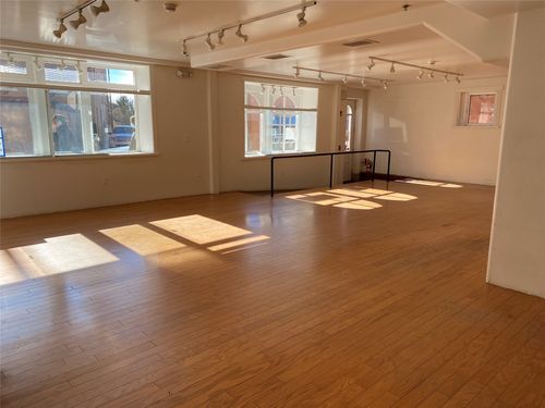 123 W Water Street, Santa Fe, NM, 87501 | Card Image