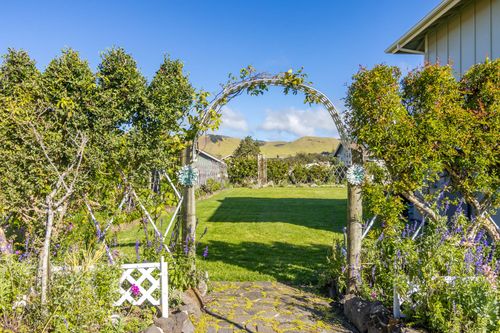 67-1266 Puaena St, Kamuela, HI, 96743-8413 | Card Image