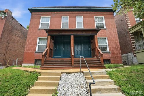3847 Blaine Ave, Saint Louis, MO, 63110-2607 | Card Image
