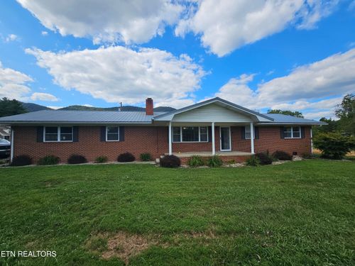 209 Dunn Cir, Speedwell, TN, 37870-6110 | Card Image