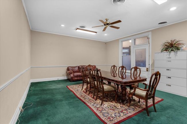 Office space/conference room | Image 17