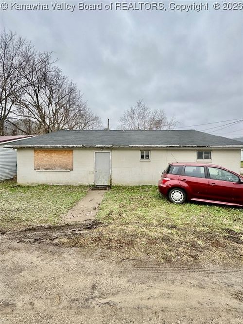 4902 Raven Drive, Charleston, WV, 25306 | Card Image