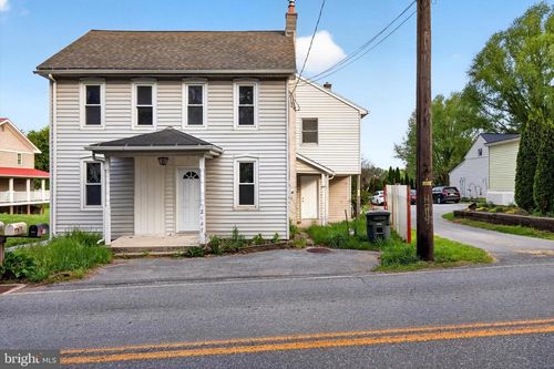 2147 Cloverleaf Rd, MOUNT JOY, PA, 17552-8701 | Card Image