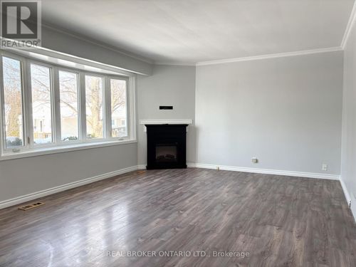 main-fl-327 Dover St, Oshawa, ON, L1G6G7 | Card Image