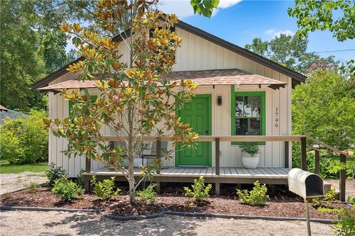1738 Montgomery St, Mandeville, LA, 70448-5346 | Card Image