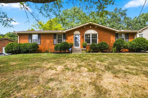211 Blue Ridge Dr, Old Hickory, TN, 37138-1507 | Card Image