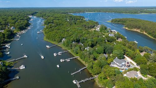 5 Riverview Rd, East Falmouth, MA, 02536-6424 | Card Image