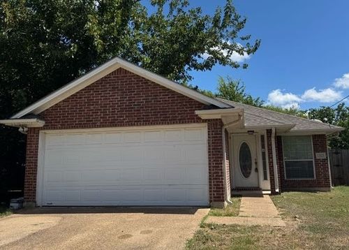 1203 Arizona St, College Station, TX, 77840-4257 | Card Image