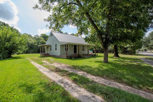 610 S 5th St, Crockett, TX, 75835-2809 | Card Image