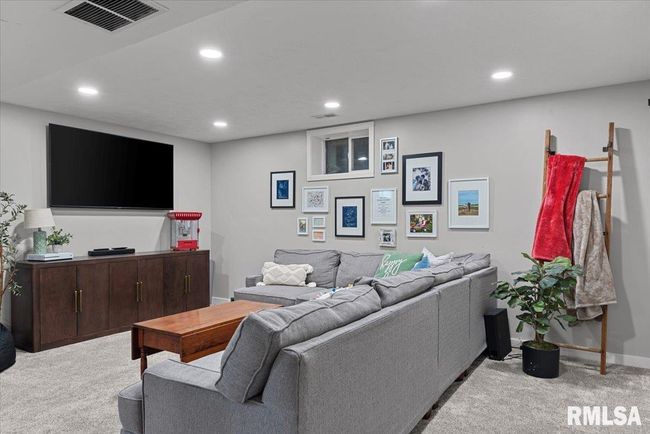 3217 Catalpa Dr, House other with 4 bedrooms, 3 bathrooms and null parking in Springfield IL | Image 42