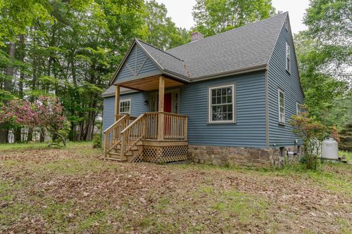 57 Fox Point Road, Newington, NH, 03801 | Card Image