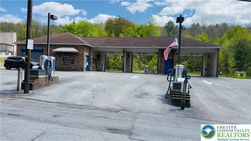 500 W Bertsch St, Lansford, PA, 18232-1000 | Card Image