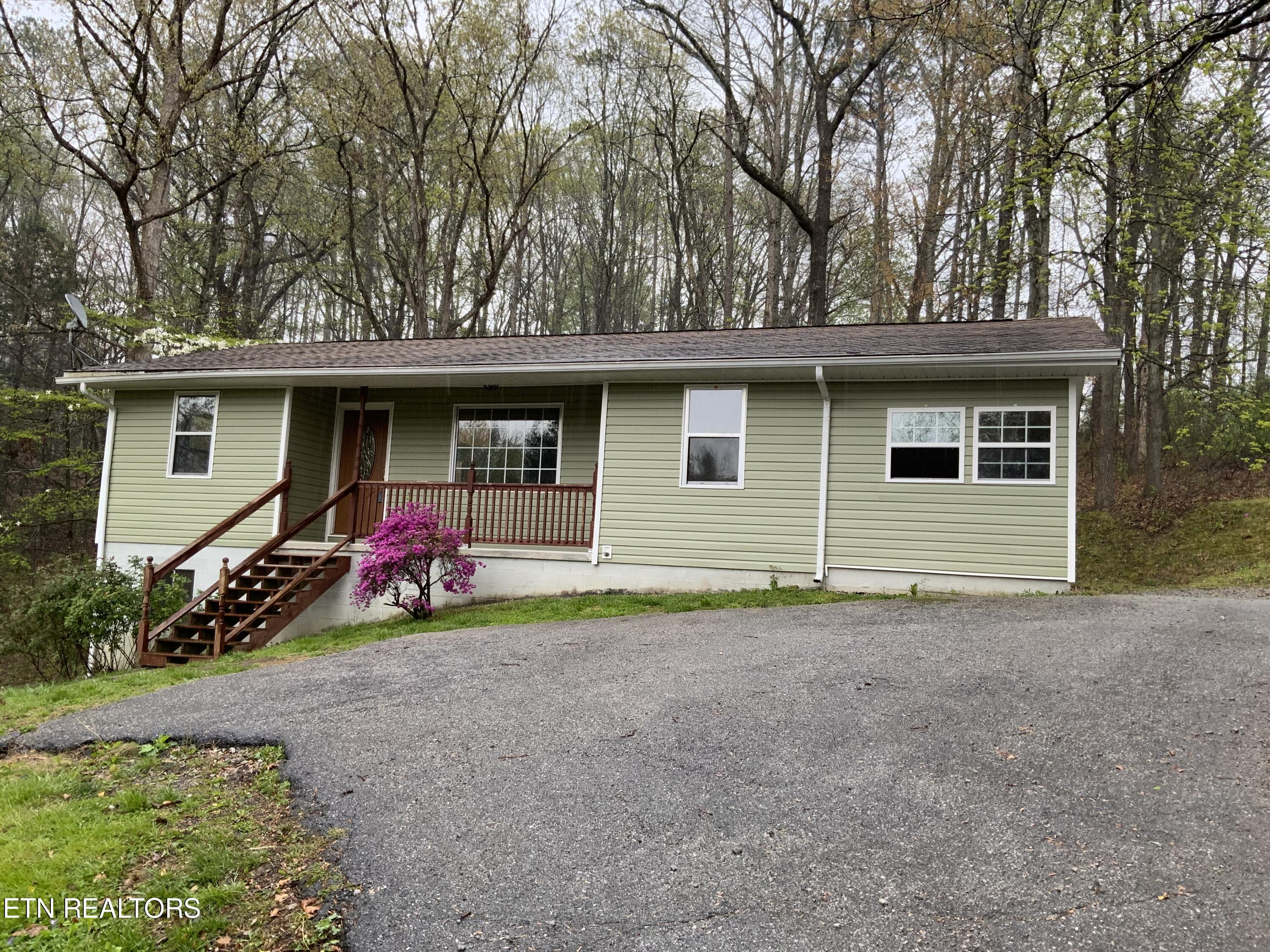 Skyline Ave, Rockwood, TN 37854