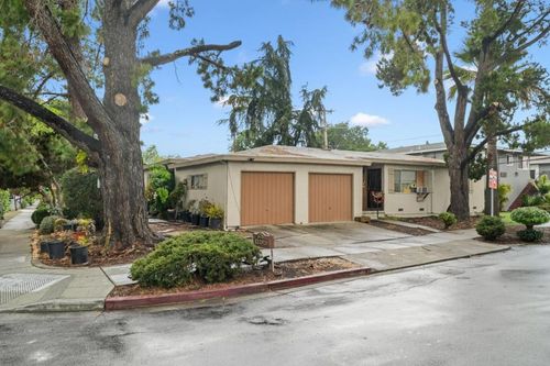 1479 Ebener St, Redwood City, CA, 94061 | Card Image
