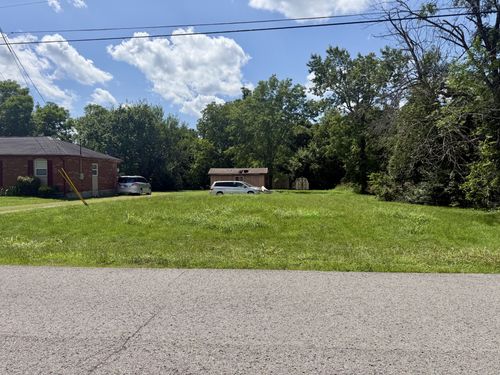 317 Hollywood Blvd, Gallatin, TN, 37066-2025 | Card Image