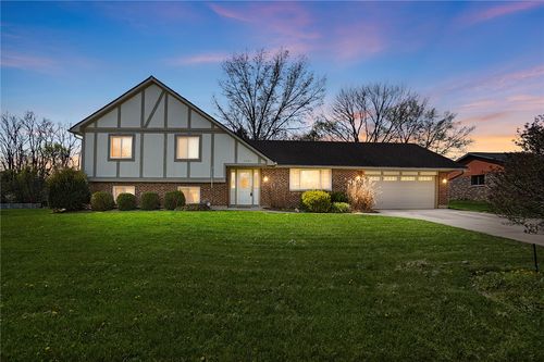 1651 N Laddie Ct, Beavercreek, OH, 45432-2456 | Card Image