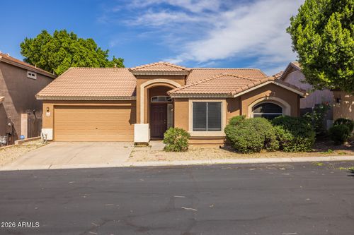 6640 E Russell St, Mesa, AZ, 85215-4330 | Card Image