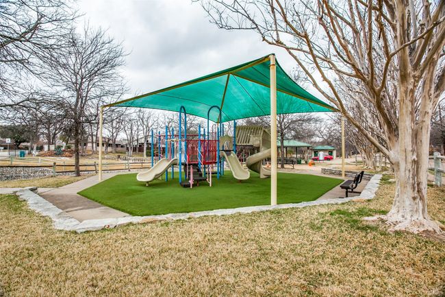2 Preston Trail Ct, House other with 3 bedrooms, 2 bathrooms and null parking in Pantego TX | Image 24