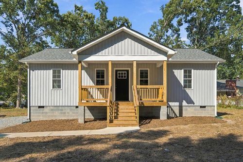 604 Luke, Blackstone, VA, 23824 | Card Image