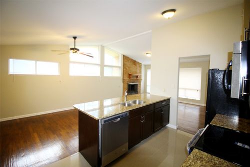 149 Hedgerow Ln, Lewisville, TX, 75057-2202 | Card Image