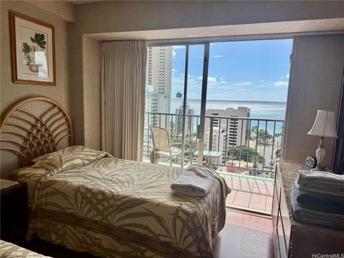 apt-1906-2440 Kuhio Ave, Honolulu, HI, 96815-3353 | Card Image
