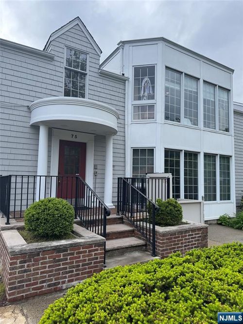 75 Summit Avenue, Hackensack, NJ, 07601 | Card Image