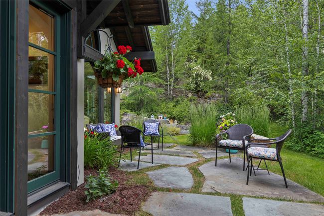 A wonderful space to take in nature and serenity. | Image 11