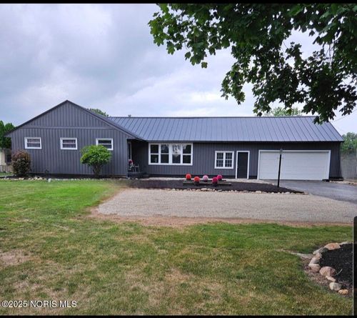 610 N Warpole St, Upper Sandusky, OH, 43351-9319 | Card Image