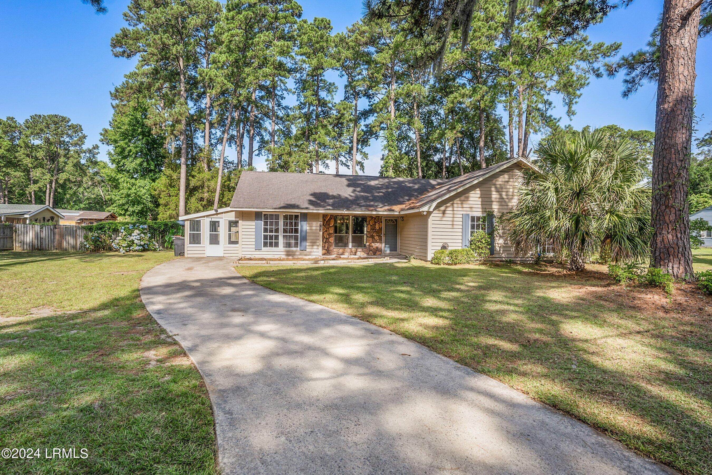 Broad River Blvd, Beaufort, SC 29906