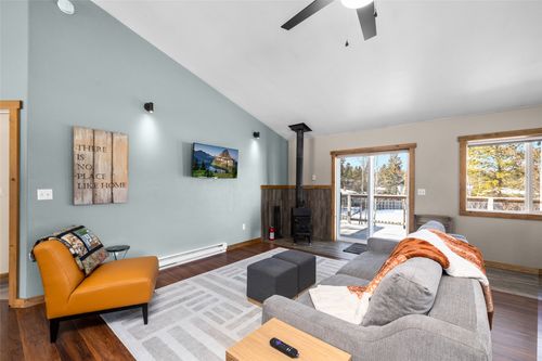 220 Zimmerman Rd, Kalispell, MT, 59901-4653 | Card Image