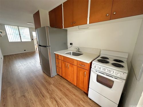 apt-a-1740 Fern St, Honolulu, HI, 96826-3616 | Card Image