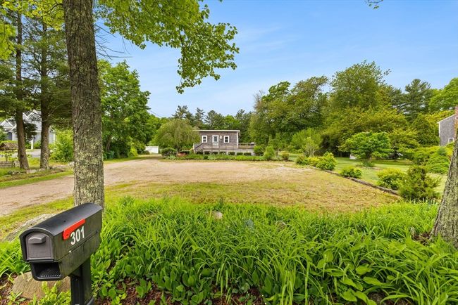 301 County Rd, House other with 1 bedrooms, 1 bathrooms and 6 parking in Marion MA | Image 27