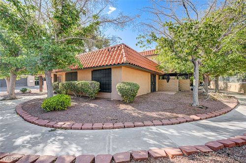 unit-a-6651 Bubbling Brook Dr, Las Vegas, NV, 89107-1128 | Card Image