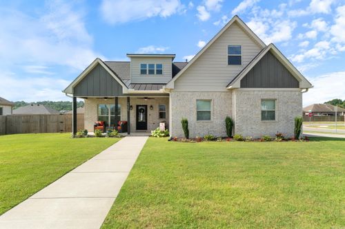 2395 Bridgegate Dr, Conway, AR, 72034-2037 | Card Image