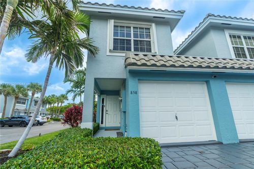 858 Jeffery St, Boca Raton, FL, 33487-4105 | Card Image