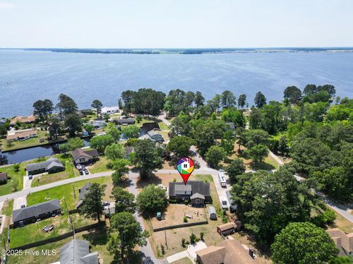 107 Magnolia Dr, Camden, NC, 27921-6806 | Card Image