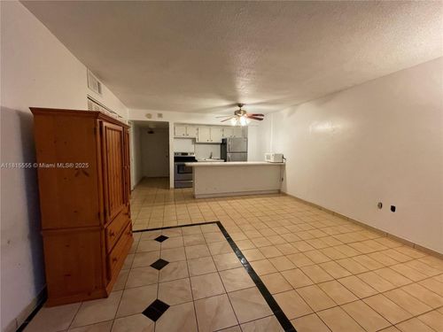 apt-219-401 Ocean Dr, Miami Beach, FL, 33139-6629 | Card Image