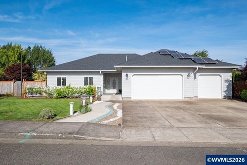 326 Ne Berry St, Sublimity, OR, 97385-9565 | Card Image