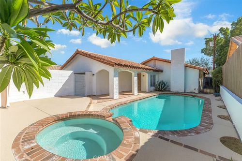 52810 Avenida Herrera, La Quinta, CA, 92253 | Card Image